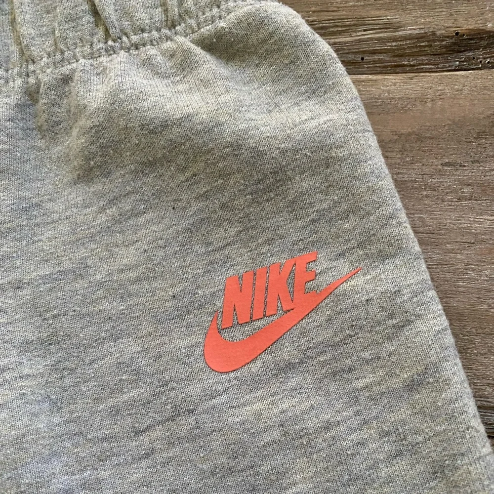 Nike Newborn Heather Gray Logo Joggers‎